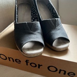 TOMS Wedges Ash Canvas